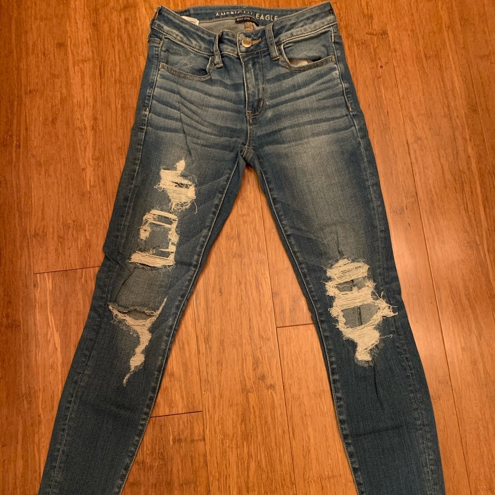 American Eagle Ripped skinny jeans